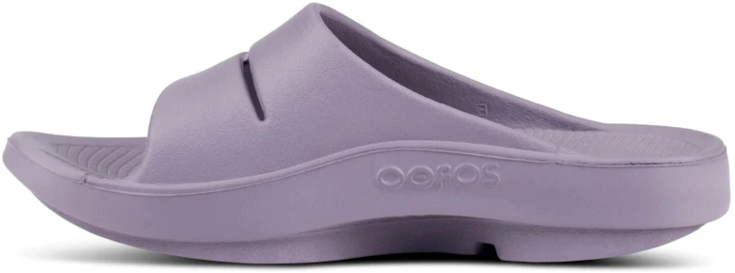 OOFOS Ooahh Sandals Women, beige – Image 4